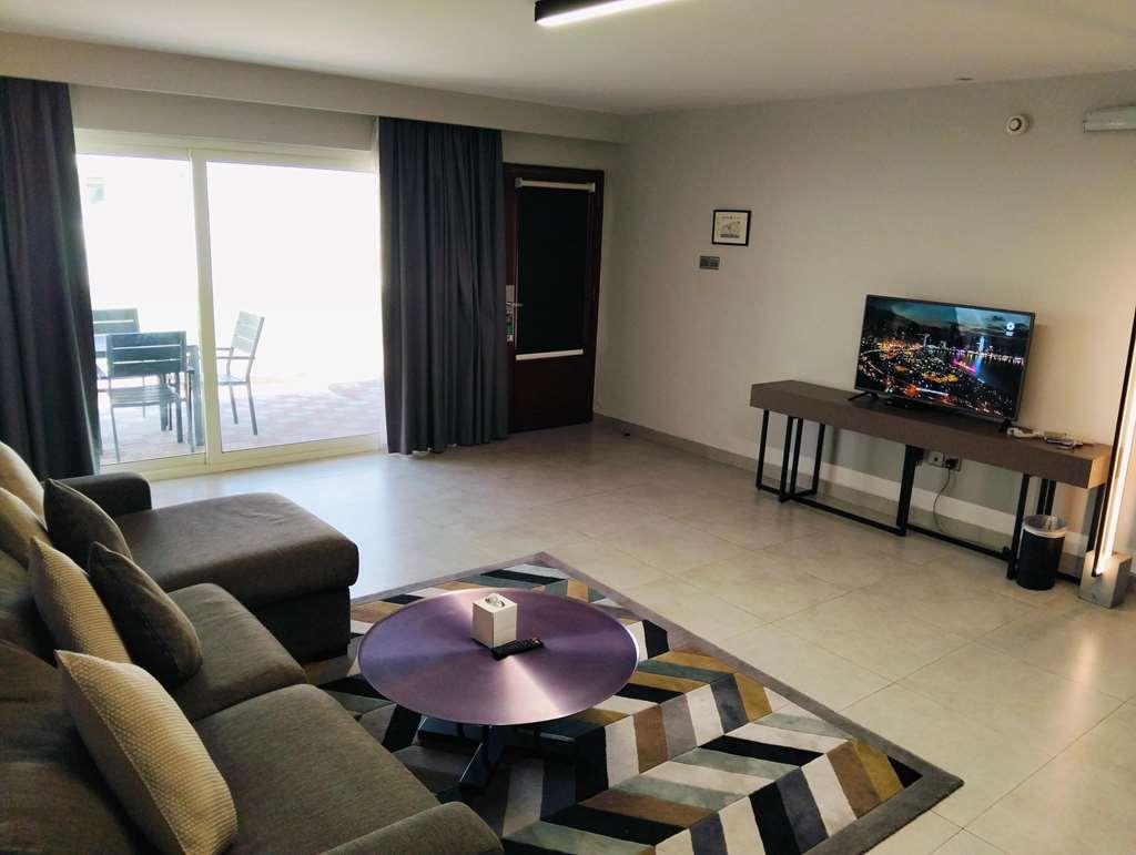 Marbella Resort Шарджа Номер фото